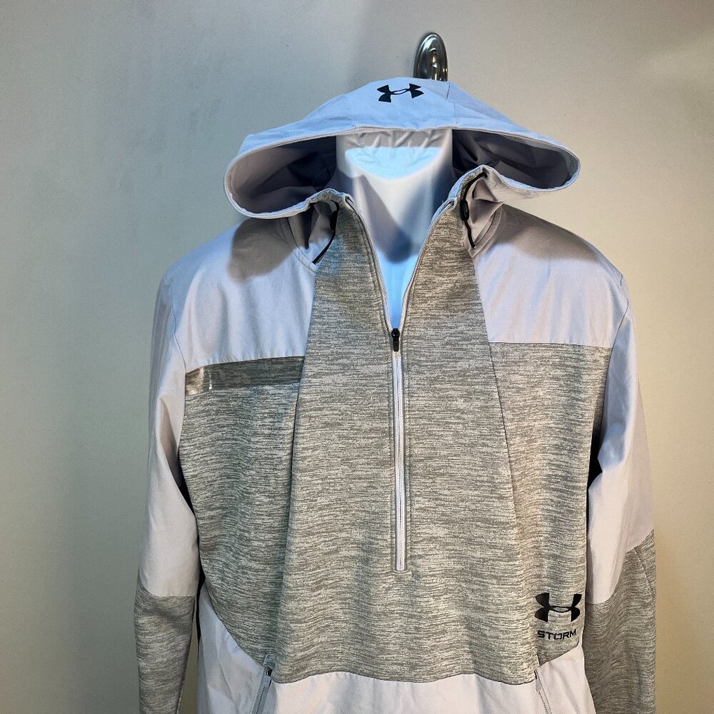 ⚡ Under Armour Men’s XL Gray on Gray 1/2 Zip Running Pullover Jacket EUC ⚡